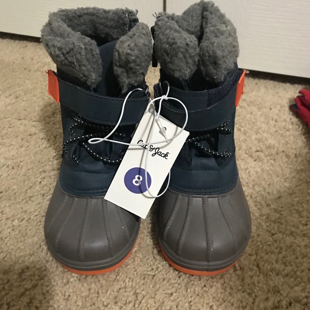 NWT Cat & Jack Snow Boots